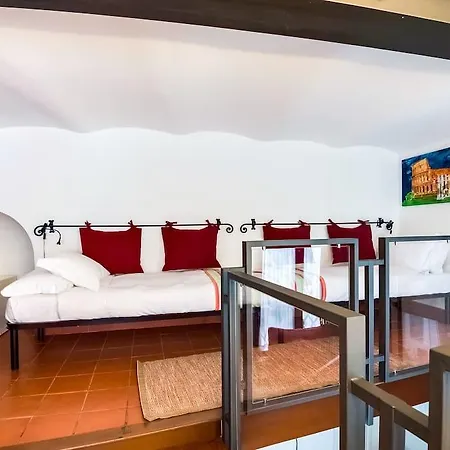 Charming Flat 1 Minute On Foot From Colosseum *