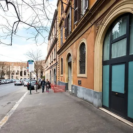 شقة Charming Flat 1 Minute On Foot From Colosseum *